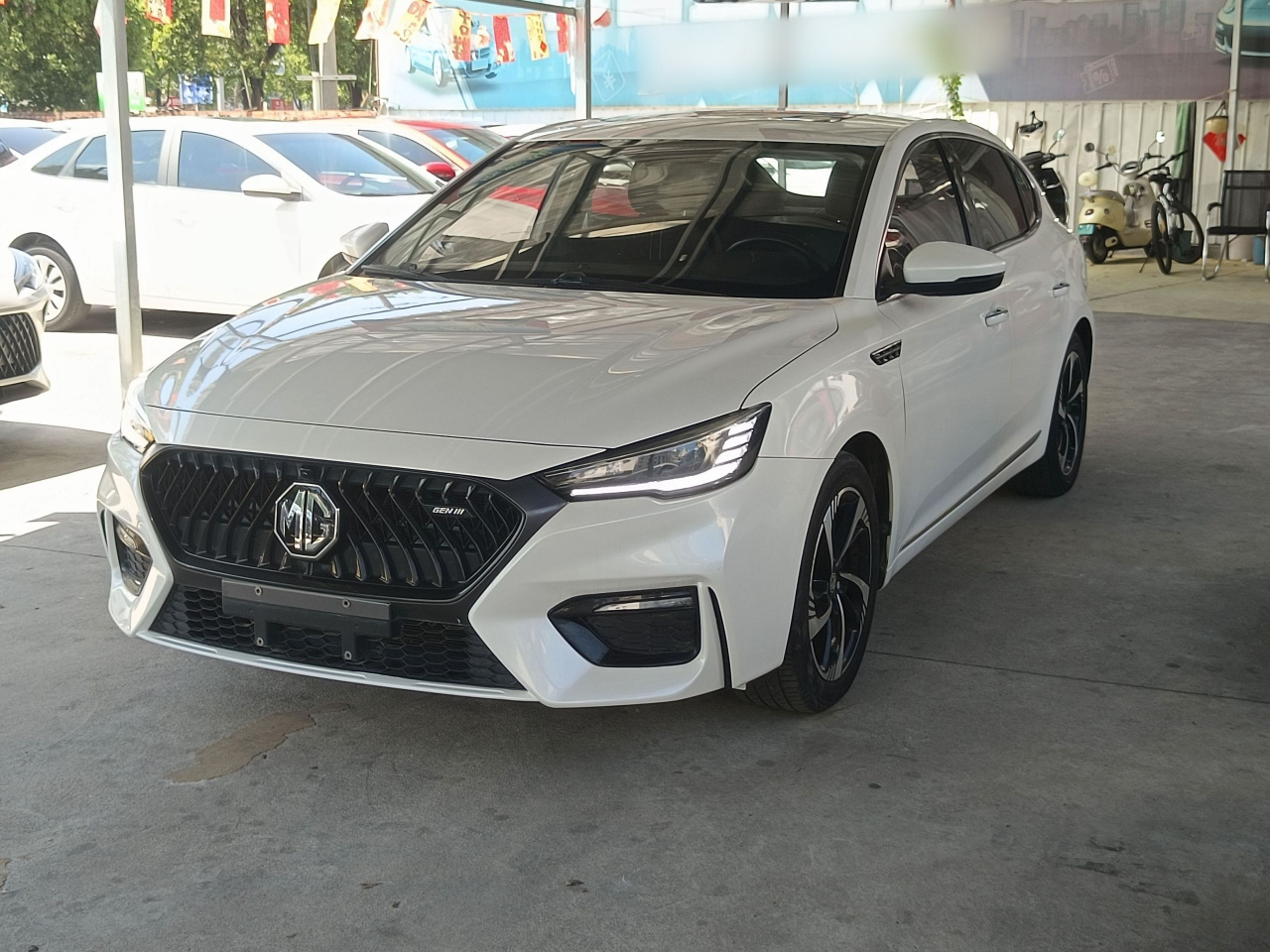 MG6 2020 1.5T AT Luxury