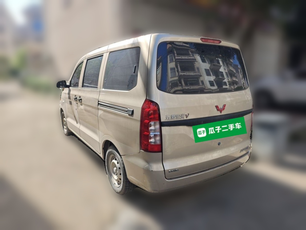 Wuling Hongguang V 2022 1.5L LAR photo 4