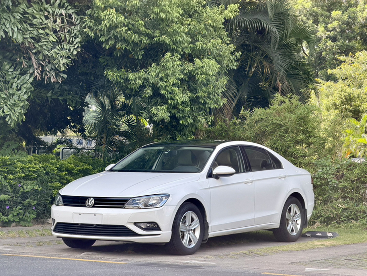 Lamando 2018 230TSI DSG