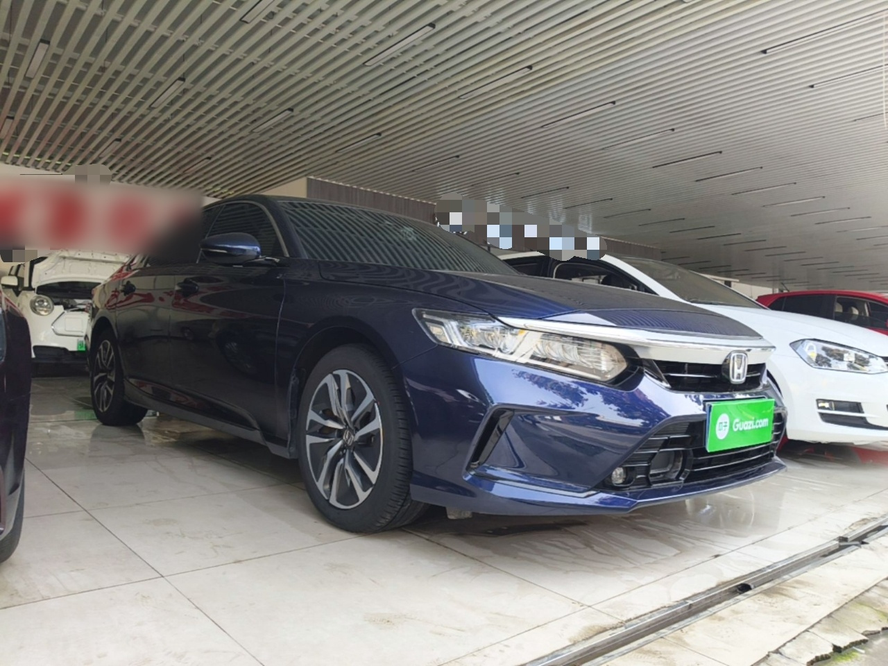 2022 Hybrid 2.0L photo 3