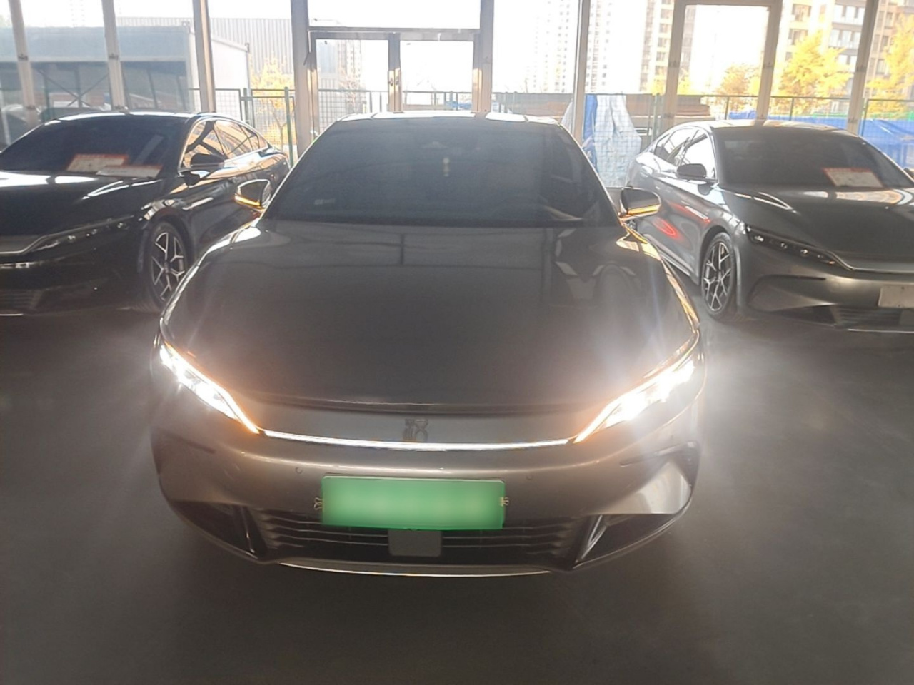 Han 2022 EV Founder 715KM FWD Flagship photo 2
