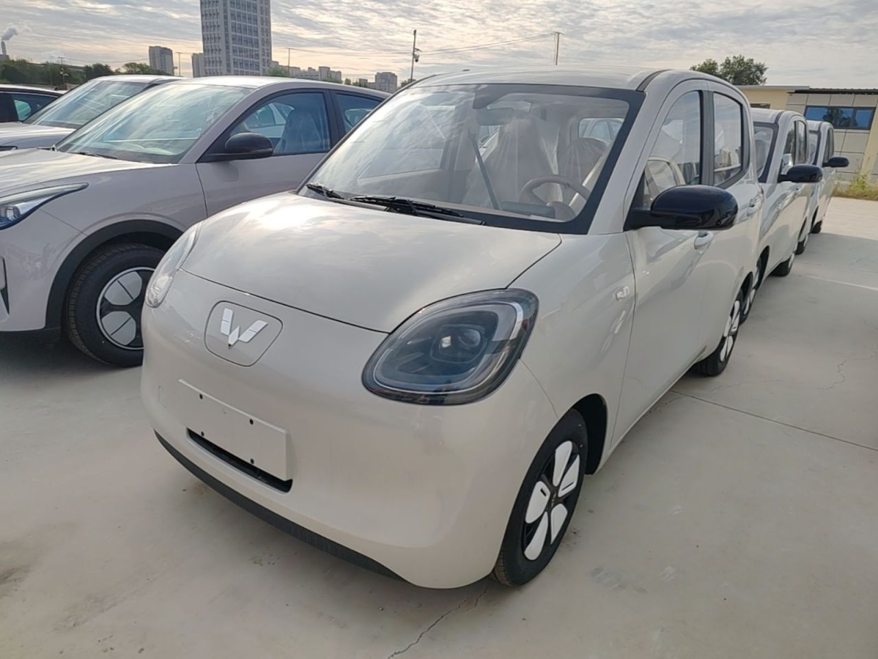 Hongguang MINIEV 2025 4th Gen 4-Door Advanced