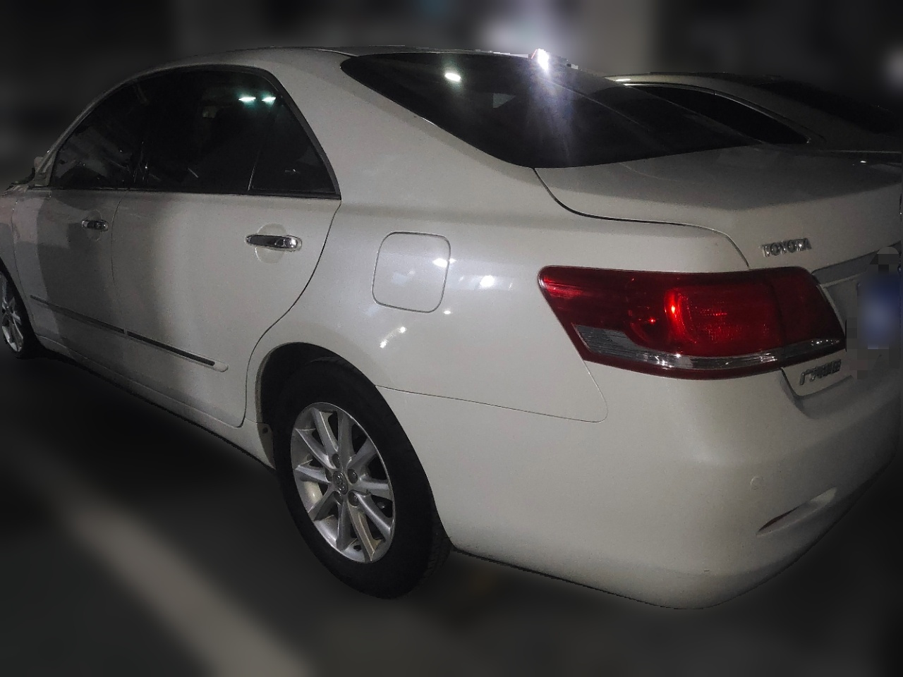 Camry 2011 240G Luxury Anniversary Edition photo 4