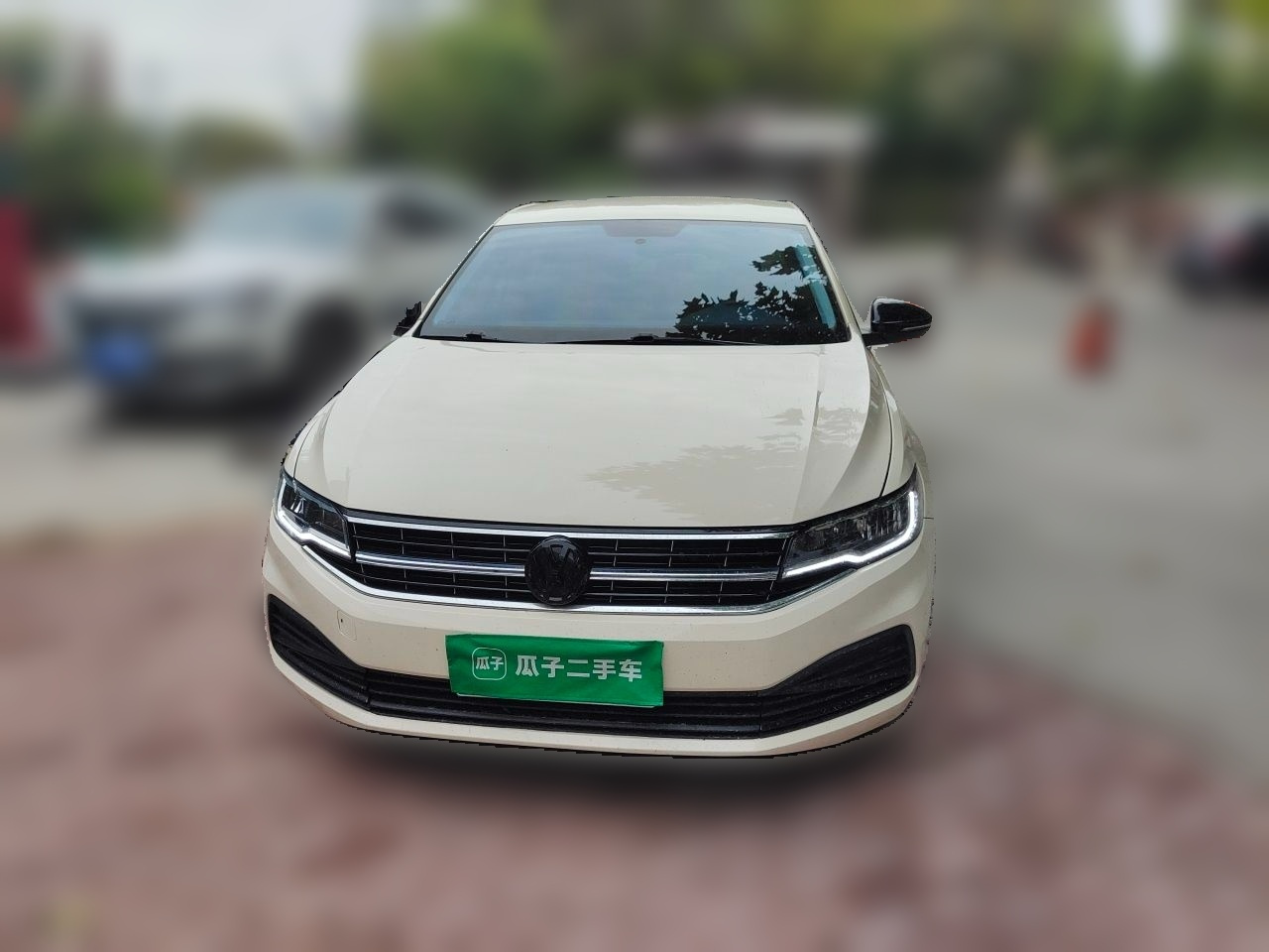 Bora 2019 1.5L AT Fashion photo 2