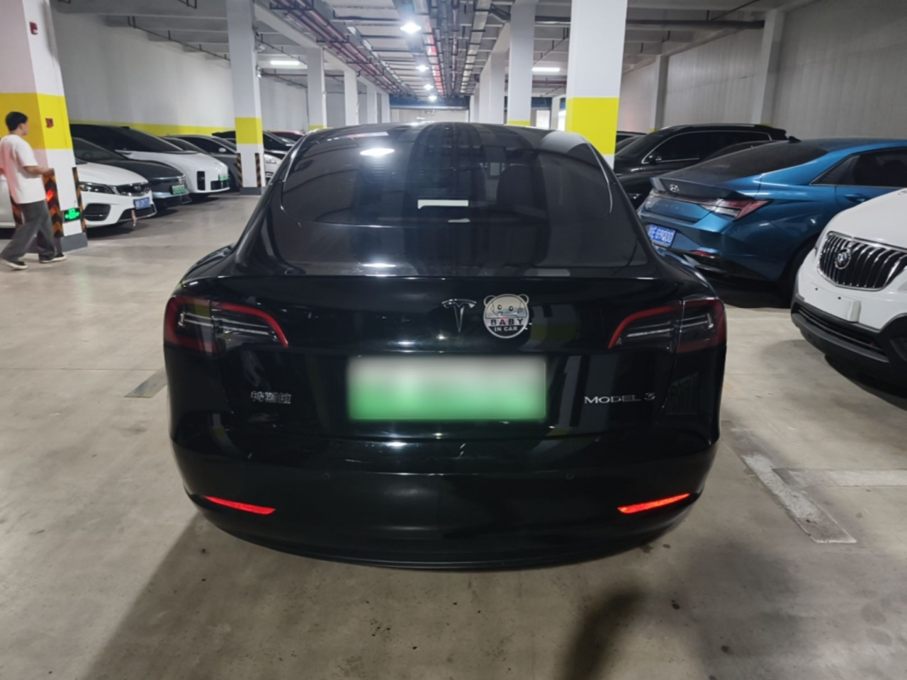 Model 3 2022 RWD photo 5