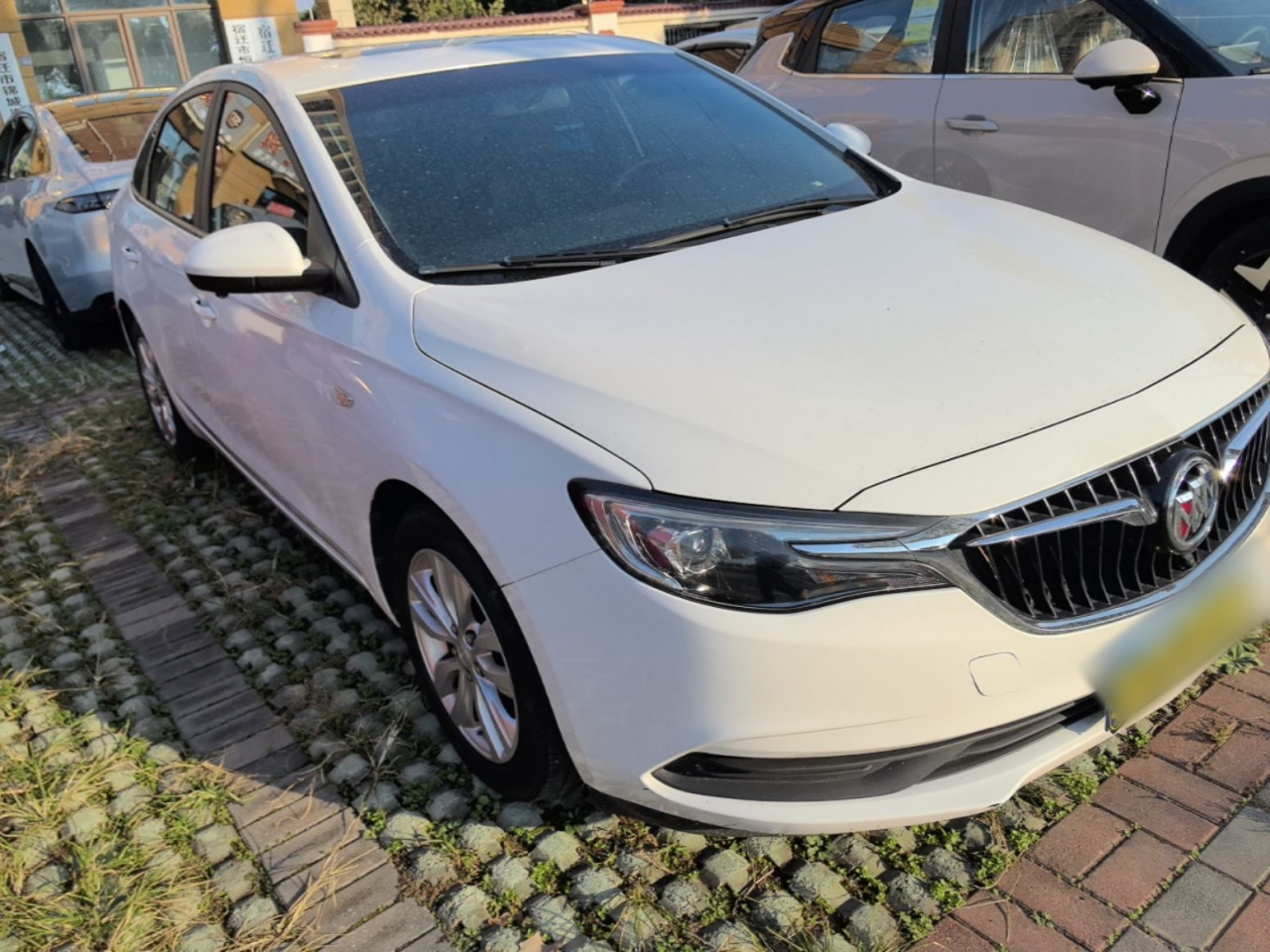 Excelle 2021 Facelift Classic 1.5L AT Elite photo 3