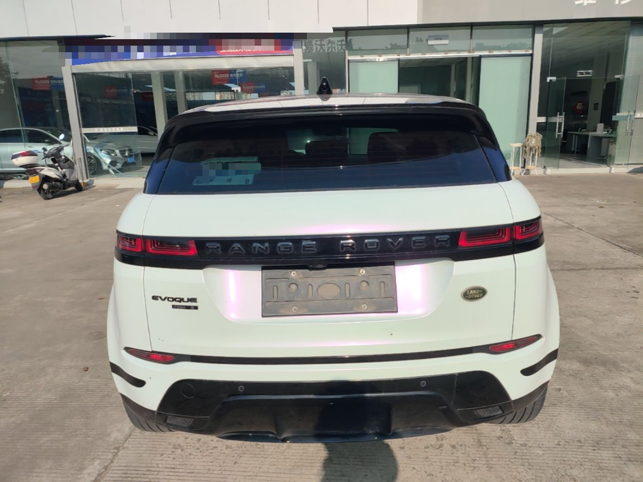 Range Rover Evoque 2020 249PS R-DYNAMIC S Sport photo 5