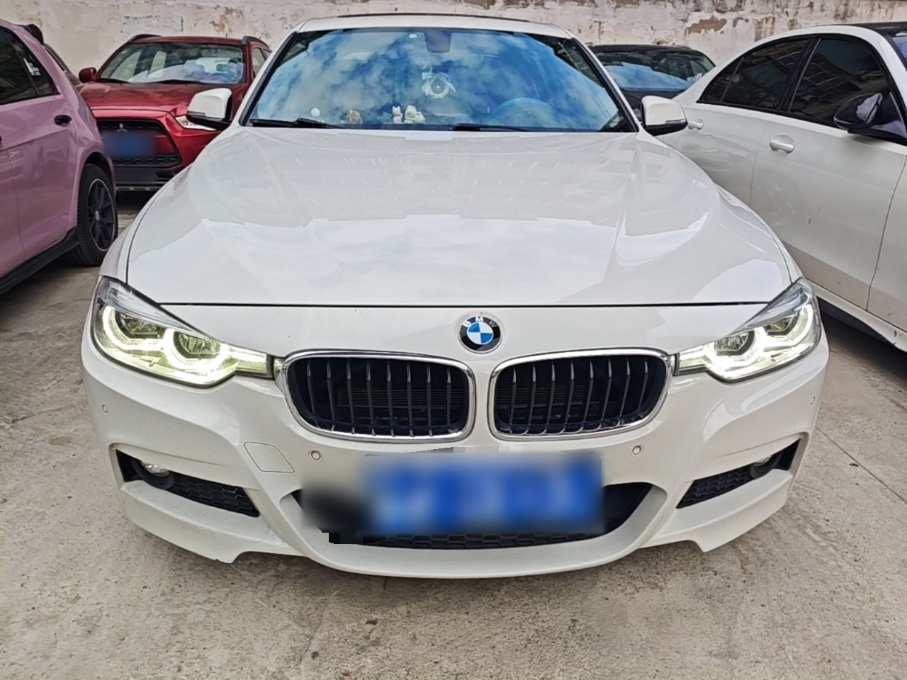 3 Series 2019 320Li M Sport Package photo 2