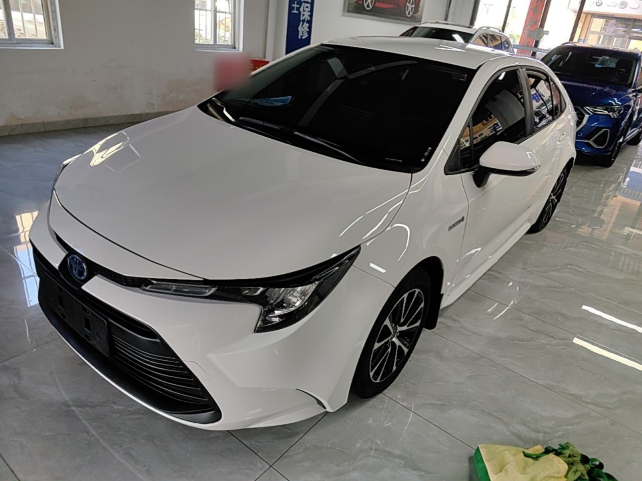 Levin 2023 Smart Hybrid 1.8L Leading
