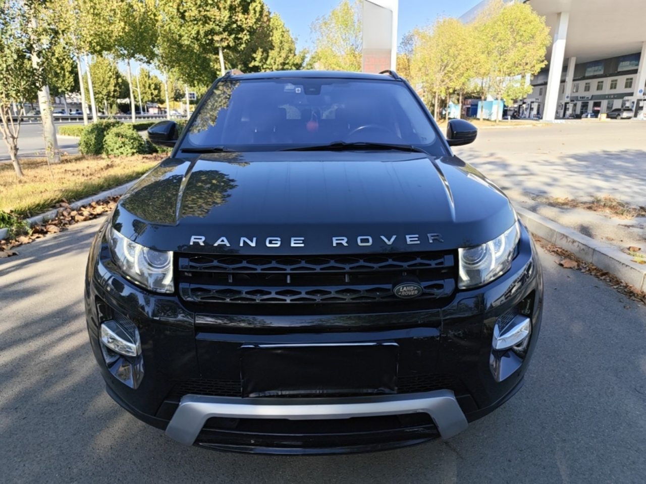 Range Rover Evoque 2015 2.0T 5-Door photo 2