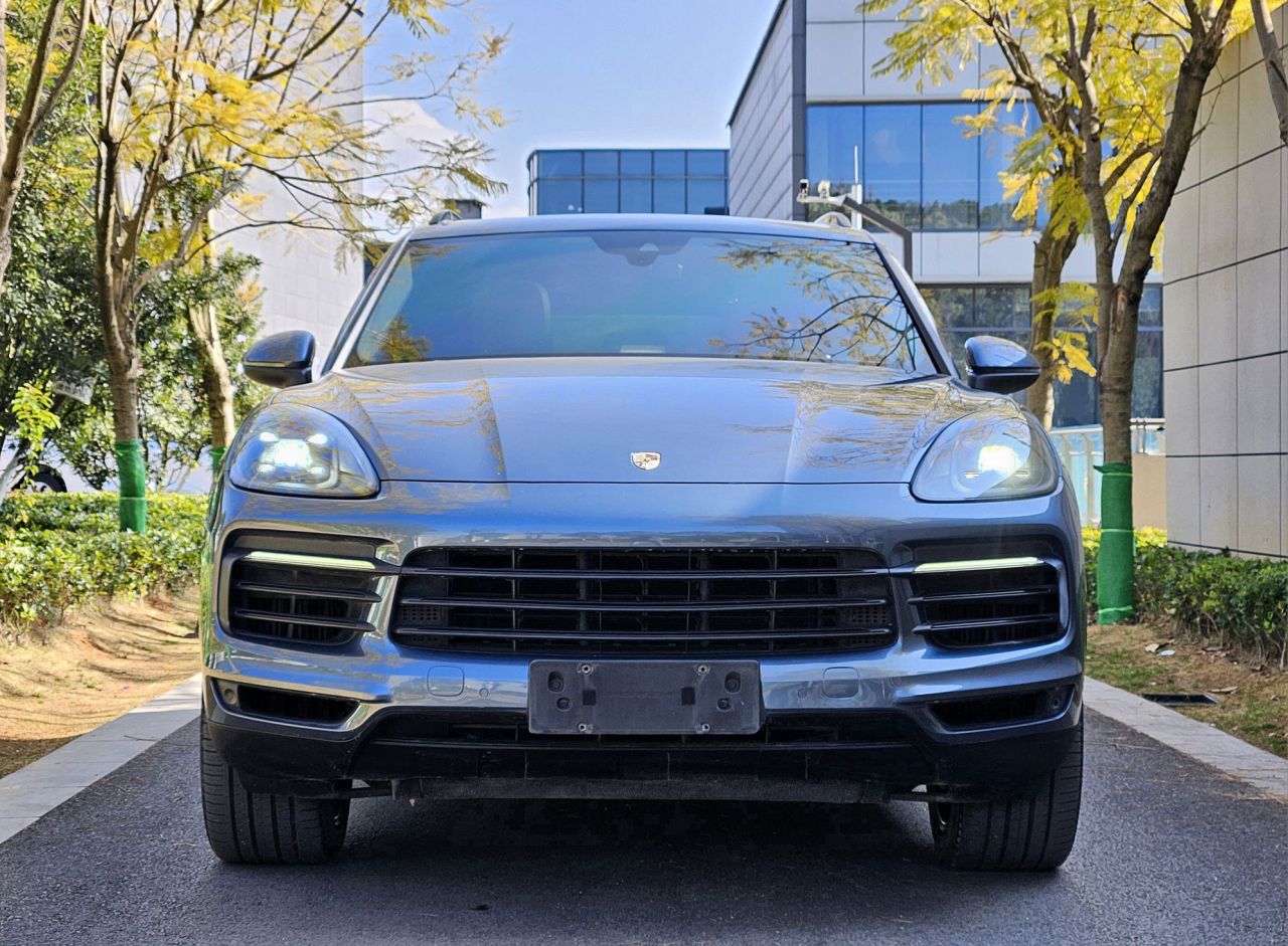 2018 Cayenne 3.0T photo 3