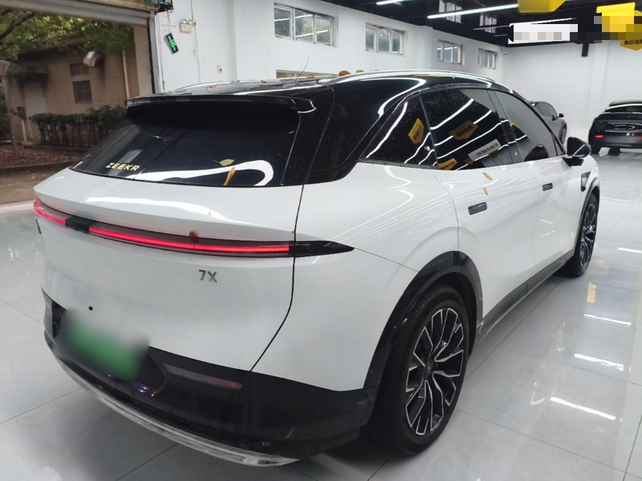 7X 2025 75kWh RWD ADAS photo 4