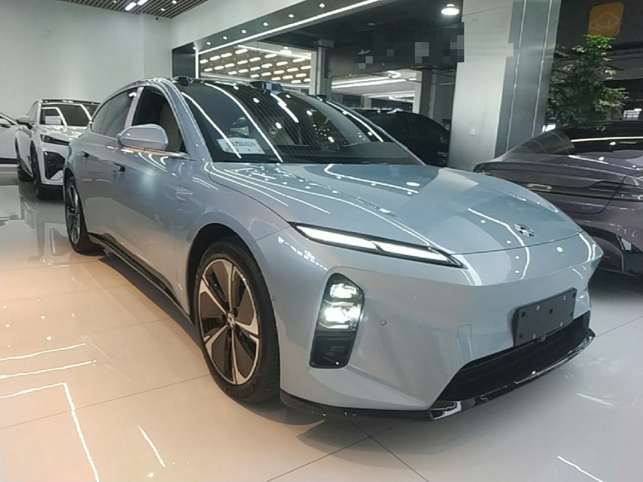ET5T 2025 75kWh Touring photo 3