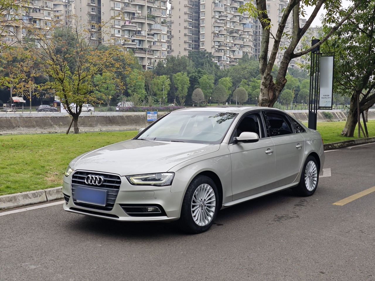 A4L 2015 35 TFSI AT Comfort