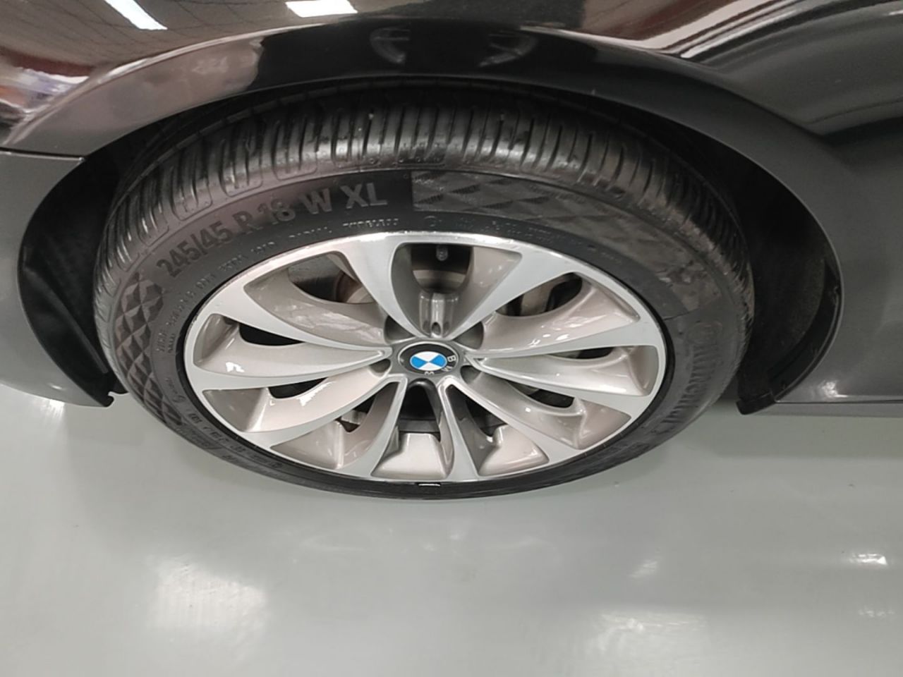5 Series 2014 528Li Leading photo 2