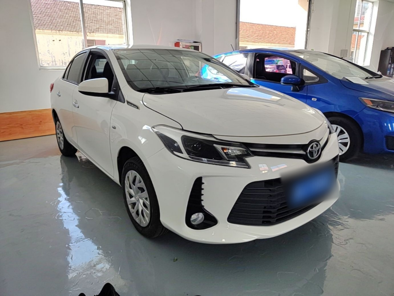 Vios 2022 1.5L 20 Anniversary Edition photo 5