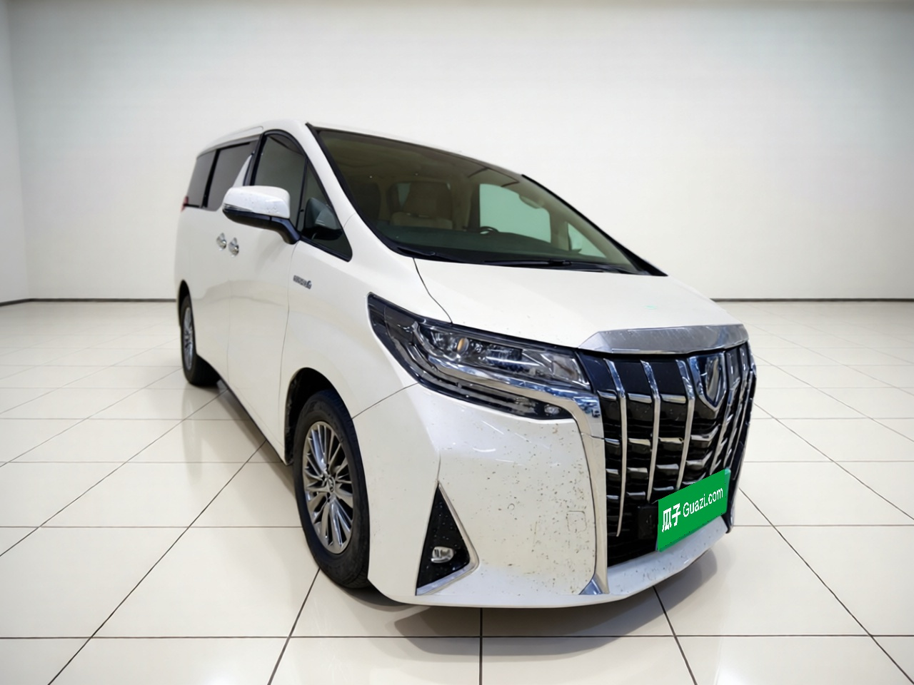 Alphard 2021 Hybrid 2.5L Luxury photo 3
