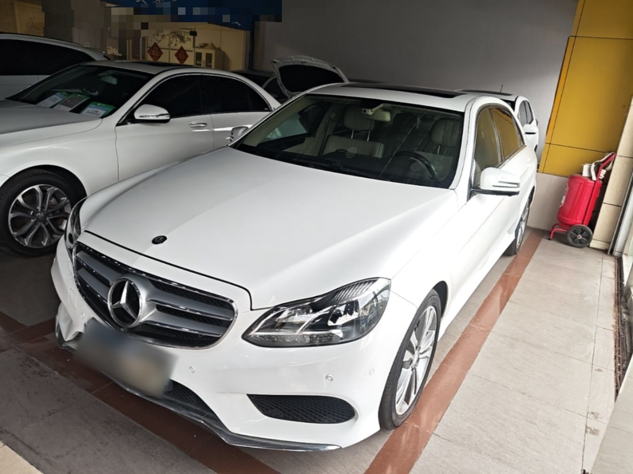 E-Class 2015 E 260 L Sport