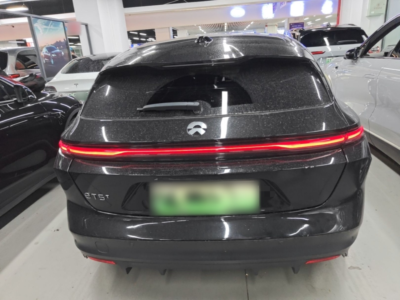 ET5T 2024 75kWh Touring photo 5