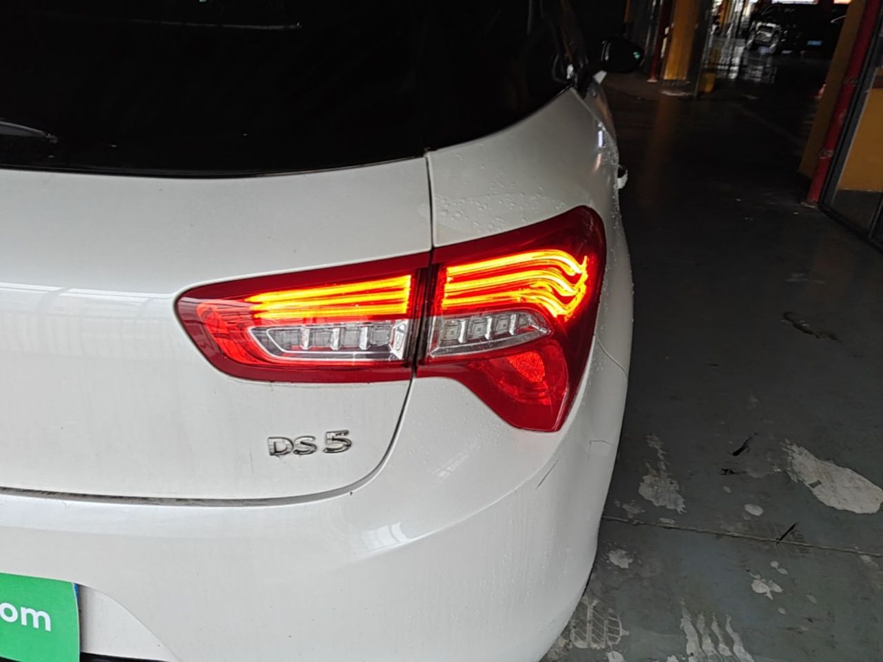 5 2014 1.6T Luxury THP200 photo 2