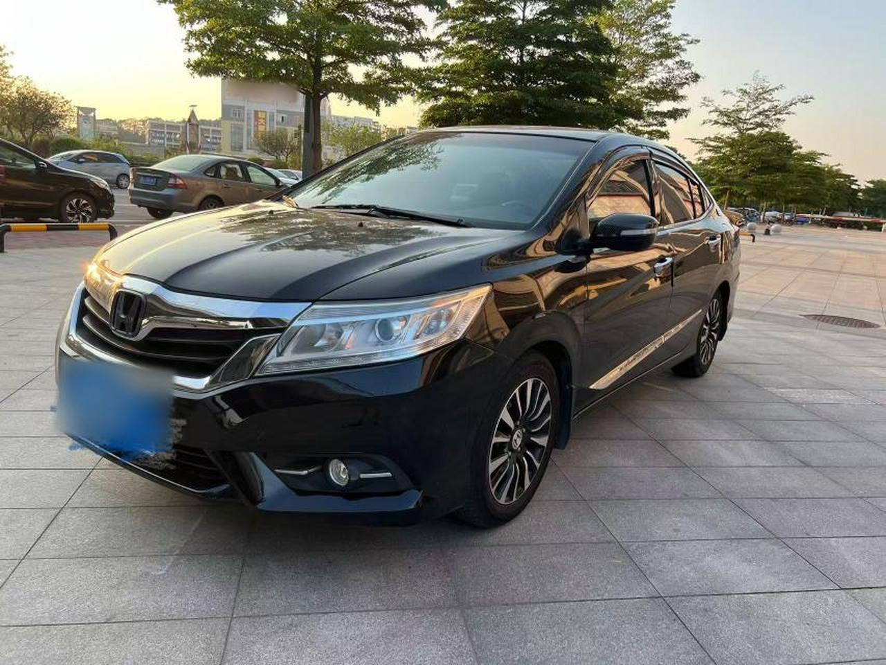 Crider 2013 1.8L AT Luxury