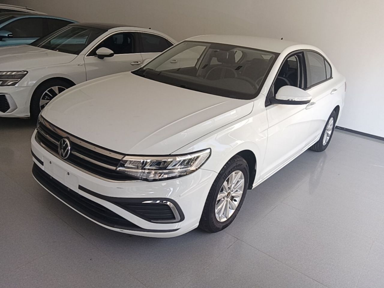 Bora 2024 200TSI DSG Cruise