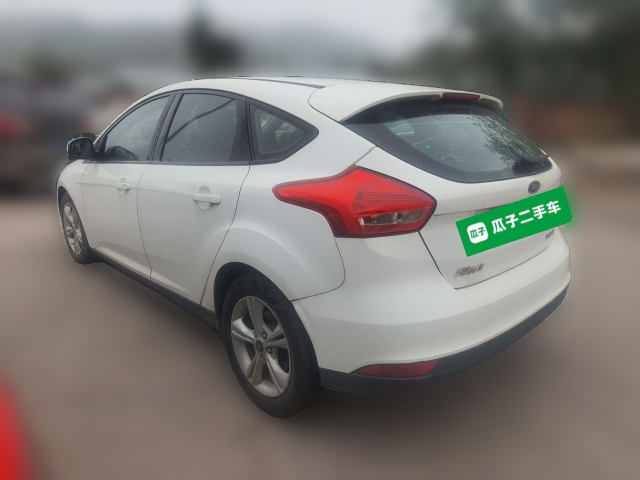 Focus 2017 Hatchback 1.6L AT Comfort photo 4