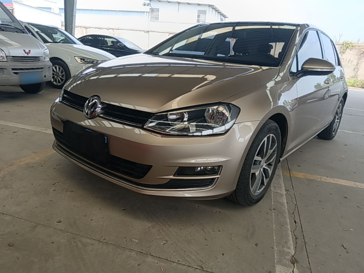 Golf 2016 230TSI AT Luxury