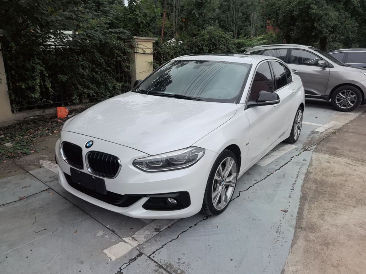1 Series 2018 120i Design Package