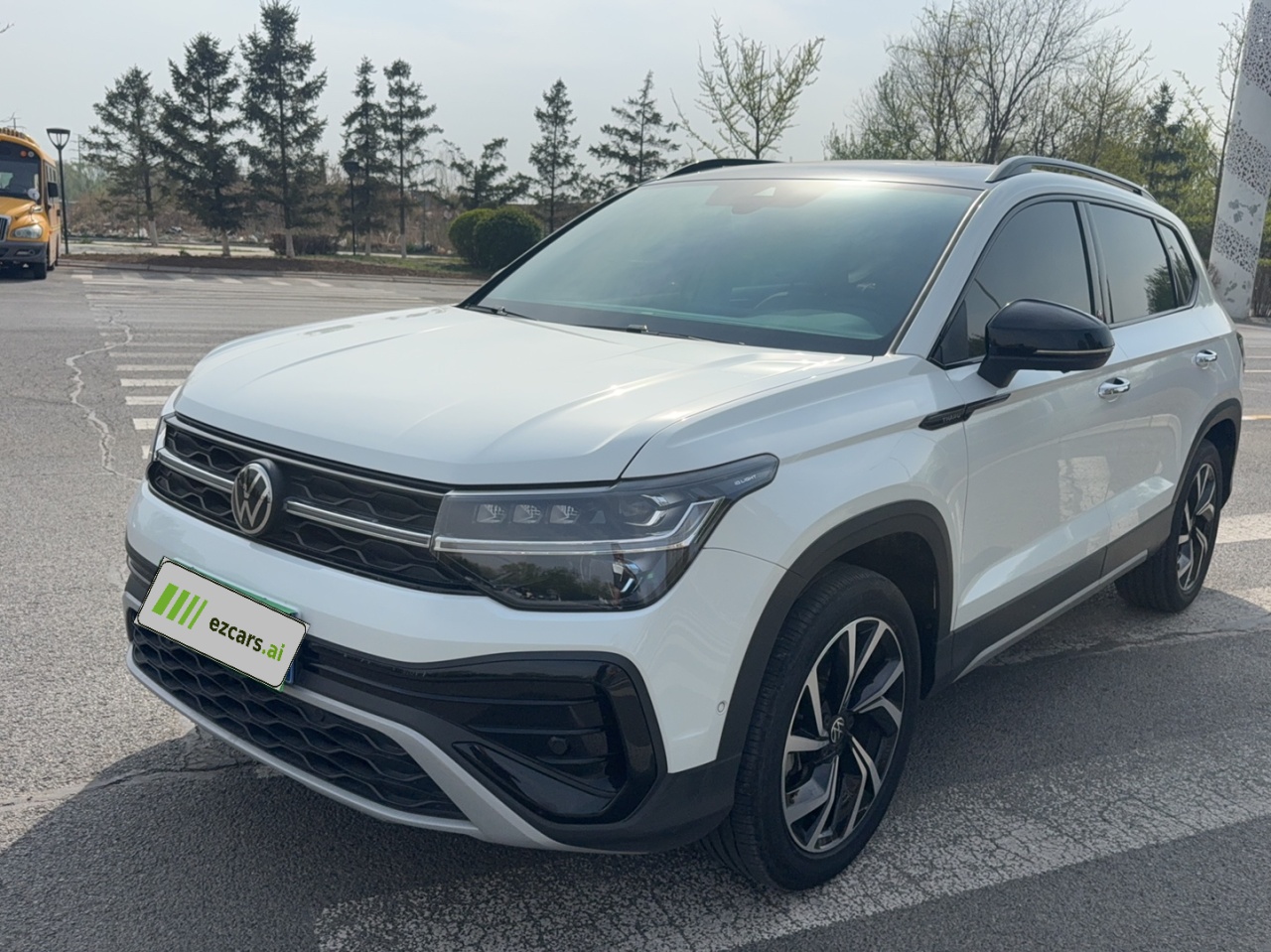 Tharu 2024 300TSI RWD