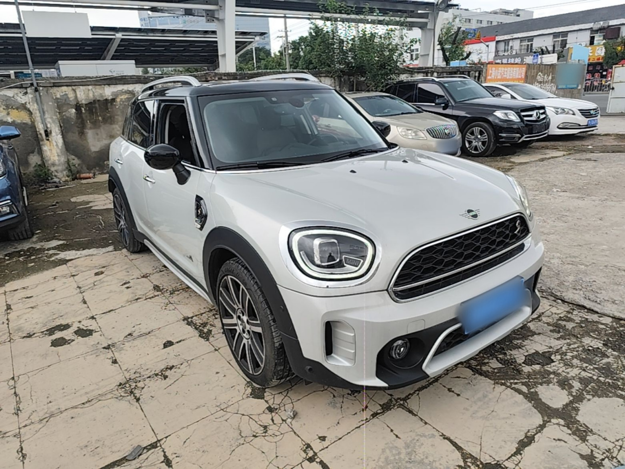 MINI 2022款 改款 2.0T COOPER S ALL4 photo 3