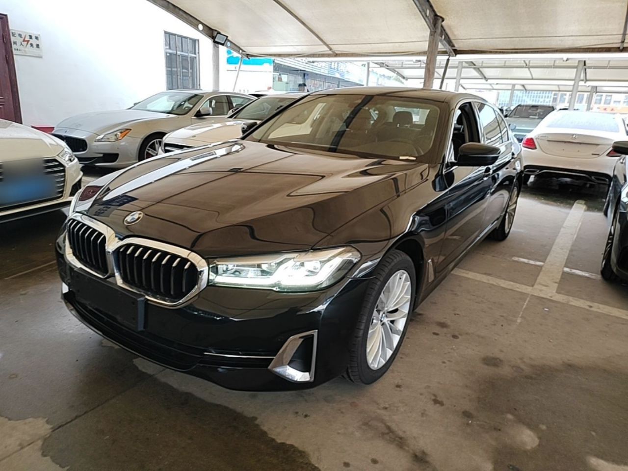 5 Series 2022 Facelift 525Li Luxury