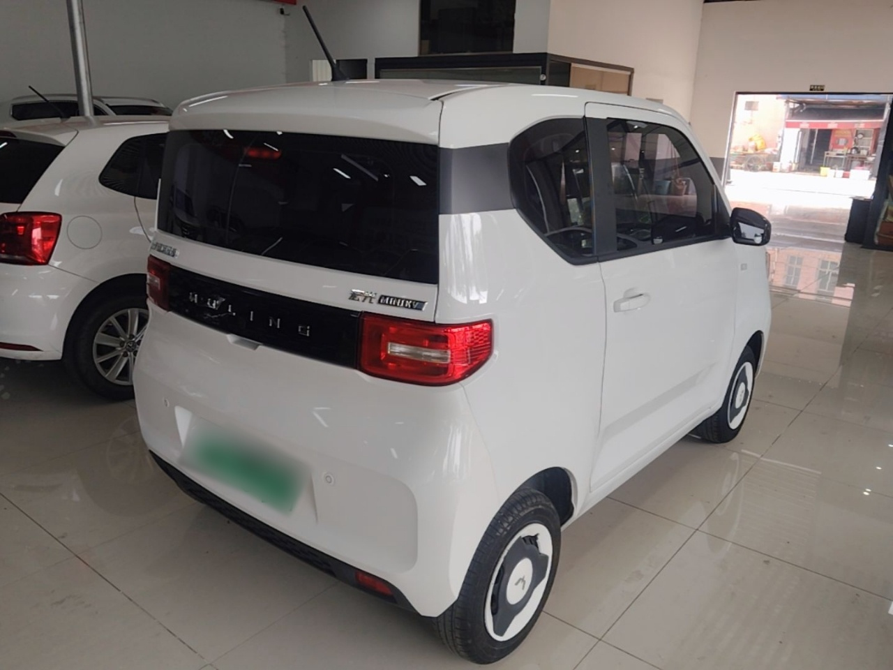 Hongguang MINIEV 2022 LFP photo 4