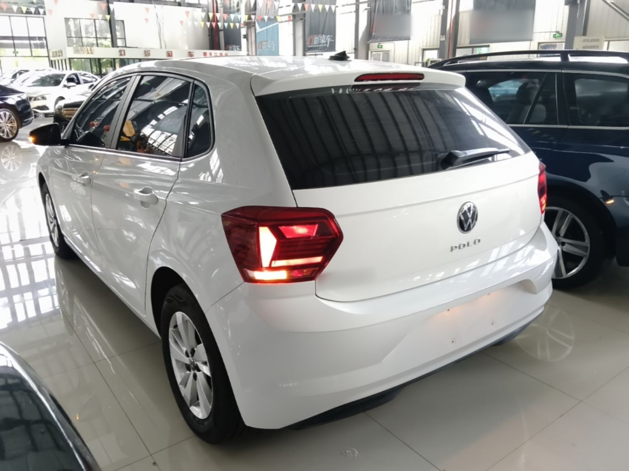 Polo 2023 Facelift Plus 1.5L AT photo 4