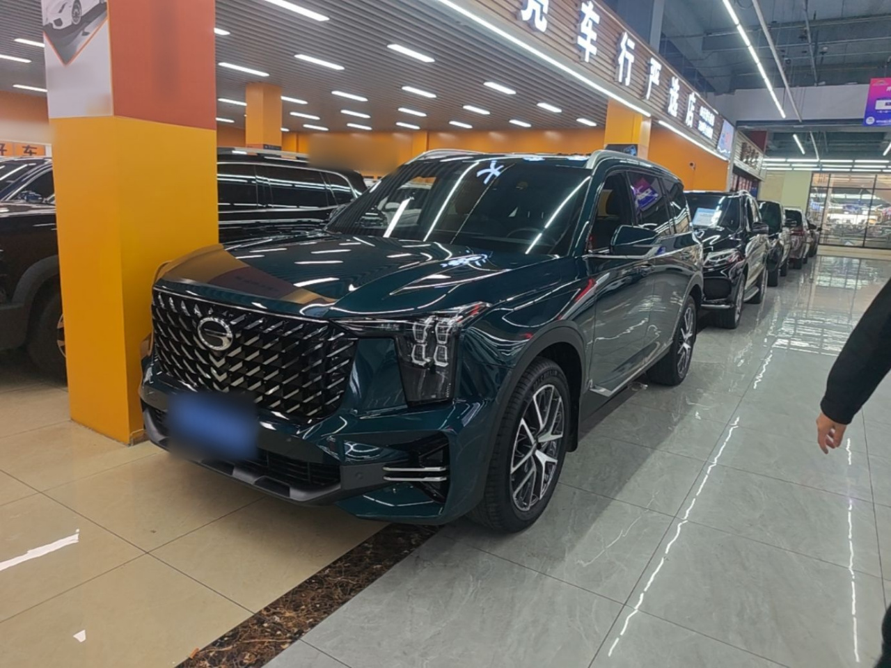 GAC Trumpchi GS8 2022 Pilot Series 2.0TGDI RWD Luxury Connected 7-Seater