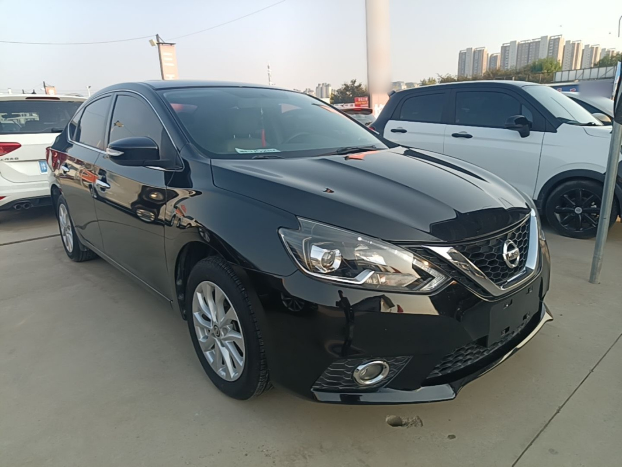 Sylphy 2016 1.6XV CVT Smart photo 3