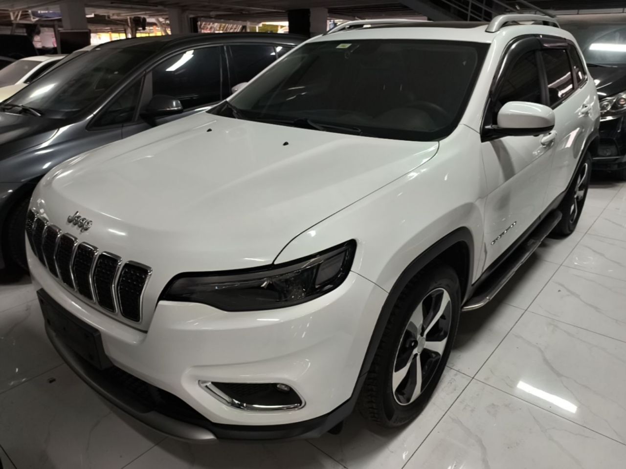 Cherokee 2019 2.0T RWD Smart China VI