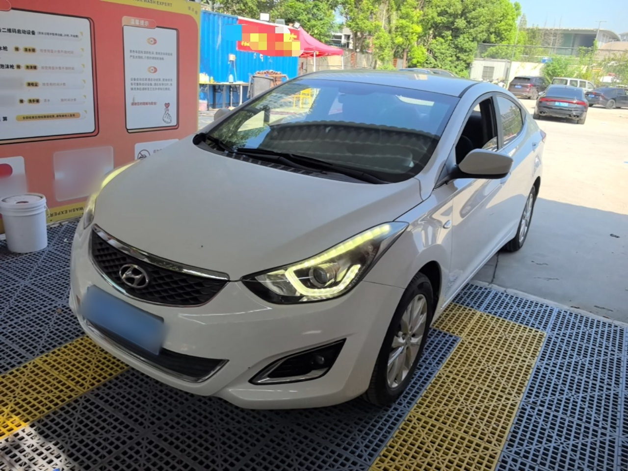 Elantra 2016 1.6L AT Smart