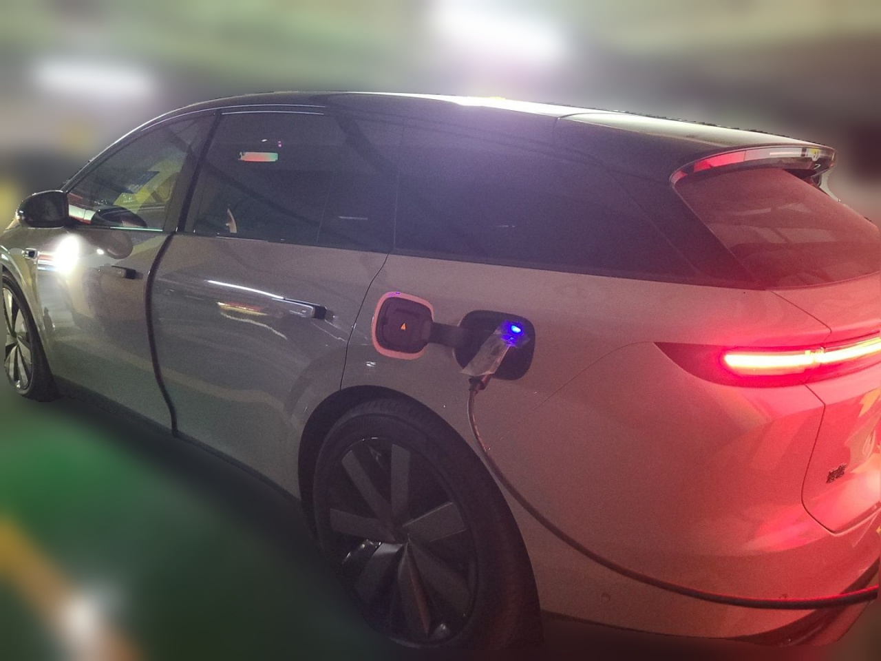 Li Auto i6 2025 AWD Standard photo 4