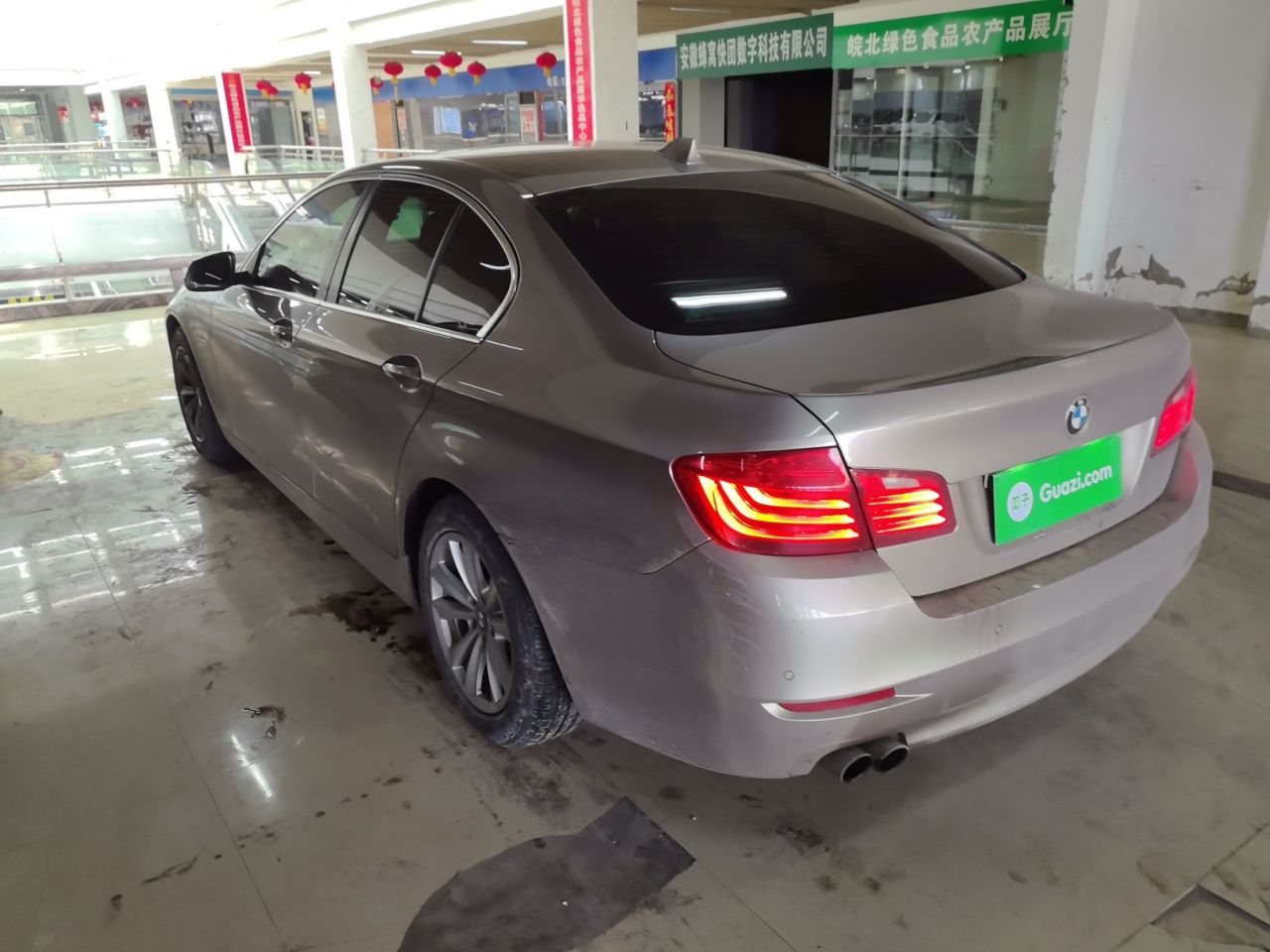 5 Series Imported 2015 520i photo 4