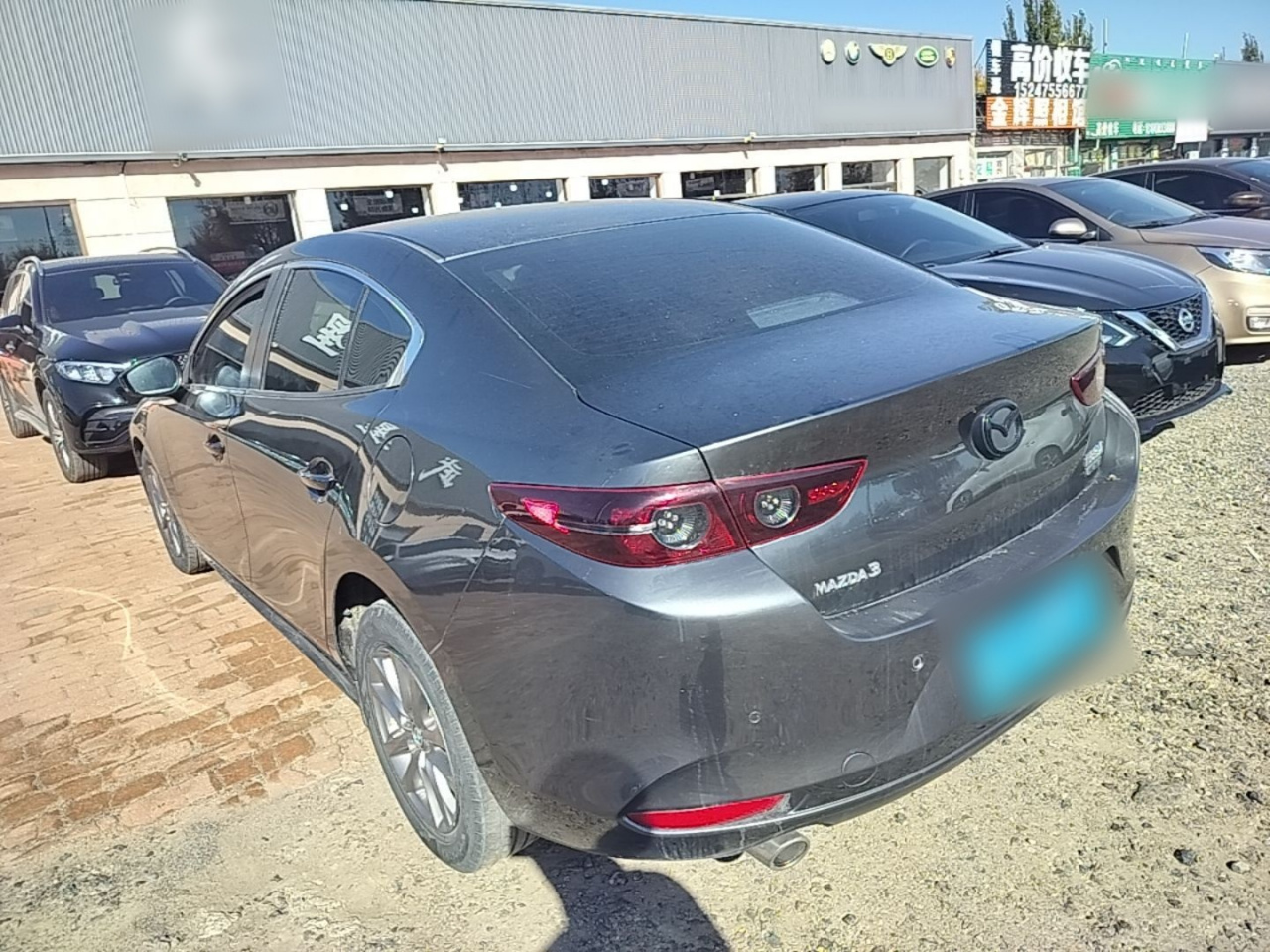 3 Axela 2020 1.5L AT photo 4