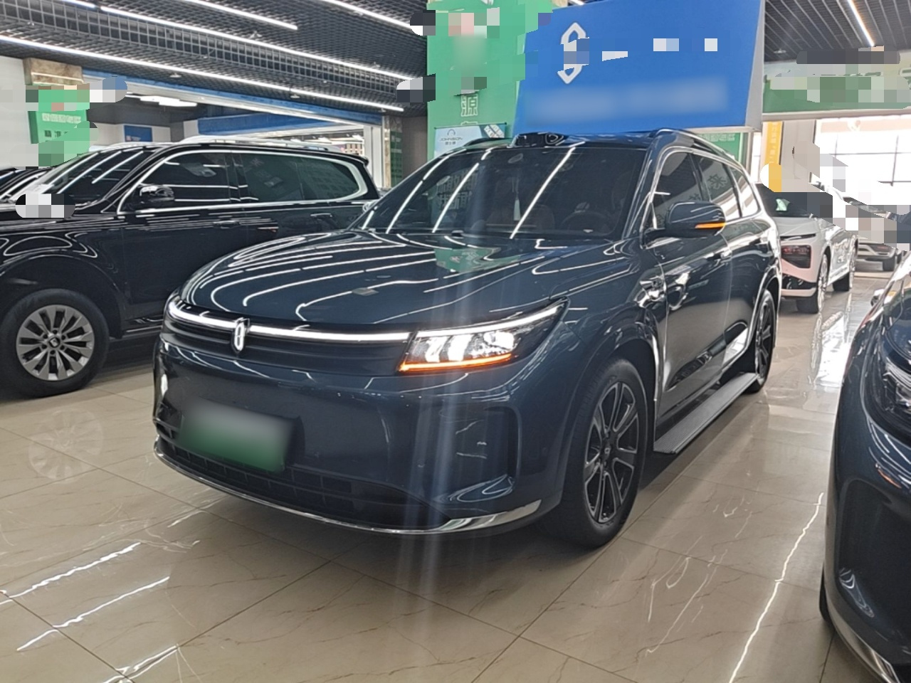 HIMA AITO M7 2024 1.5T ADAS AWD Ultra 6-Seater