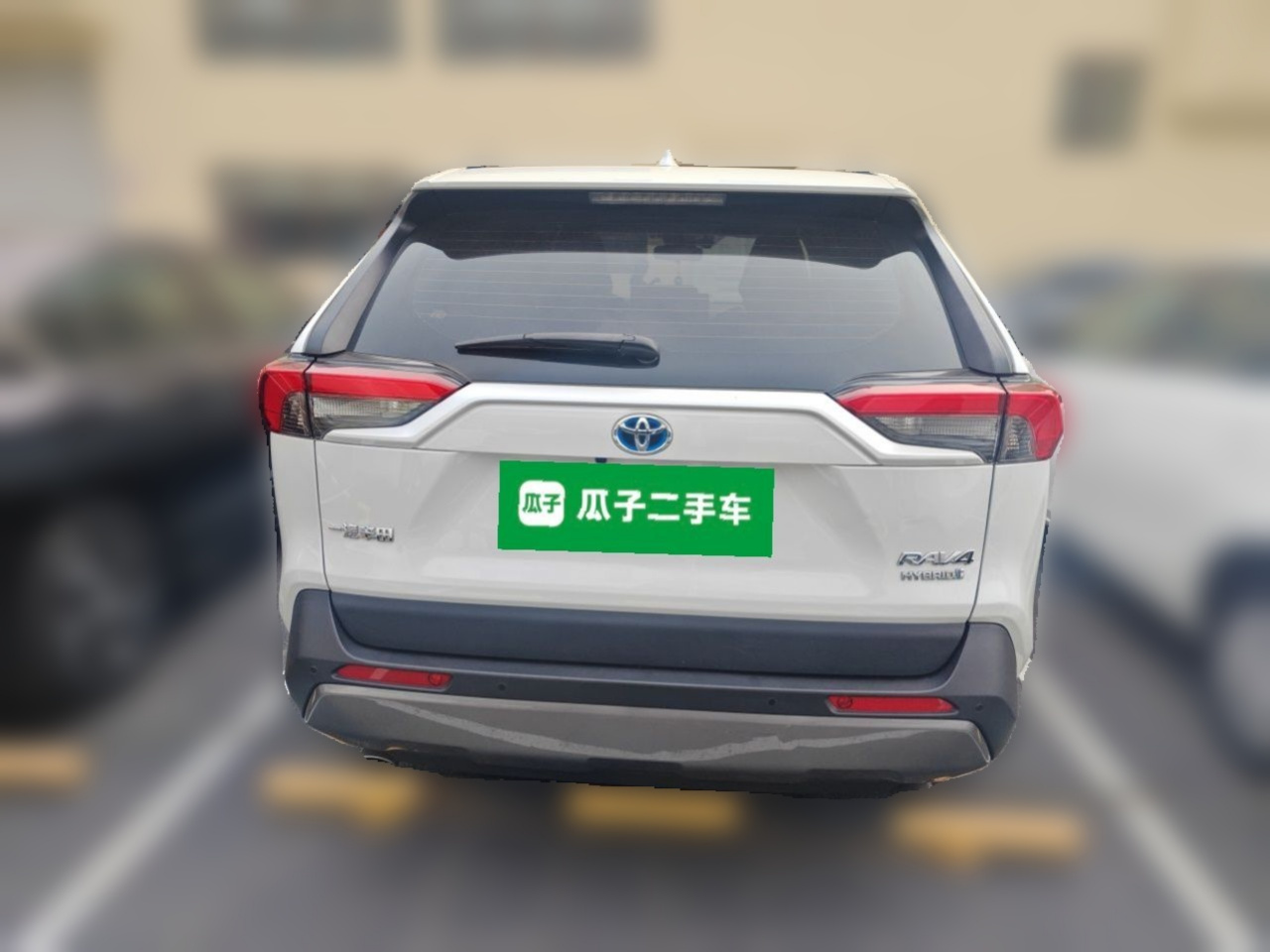 RAV4 2021 Hybrid 2.5L E-CVT RWD Elite photo 5