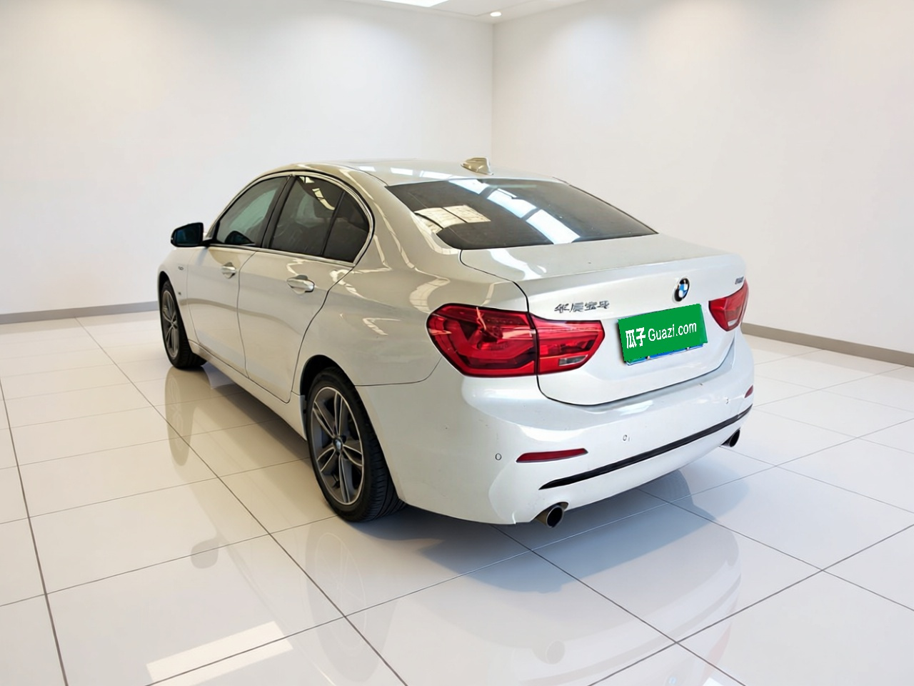 1 Series 2018 118i Sport photo 4