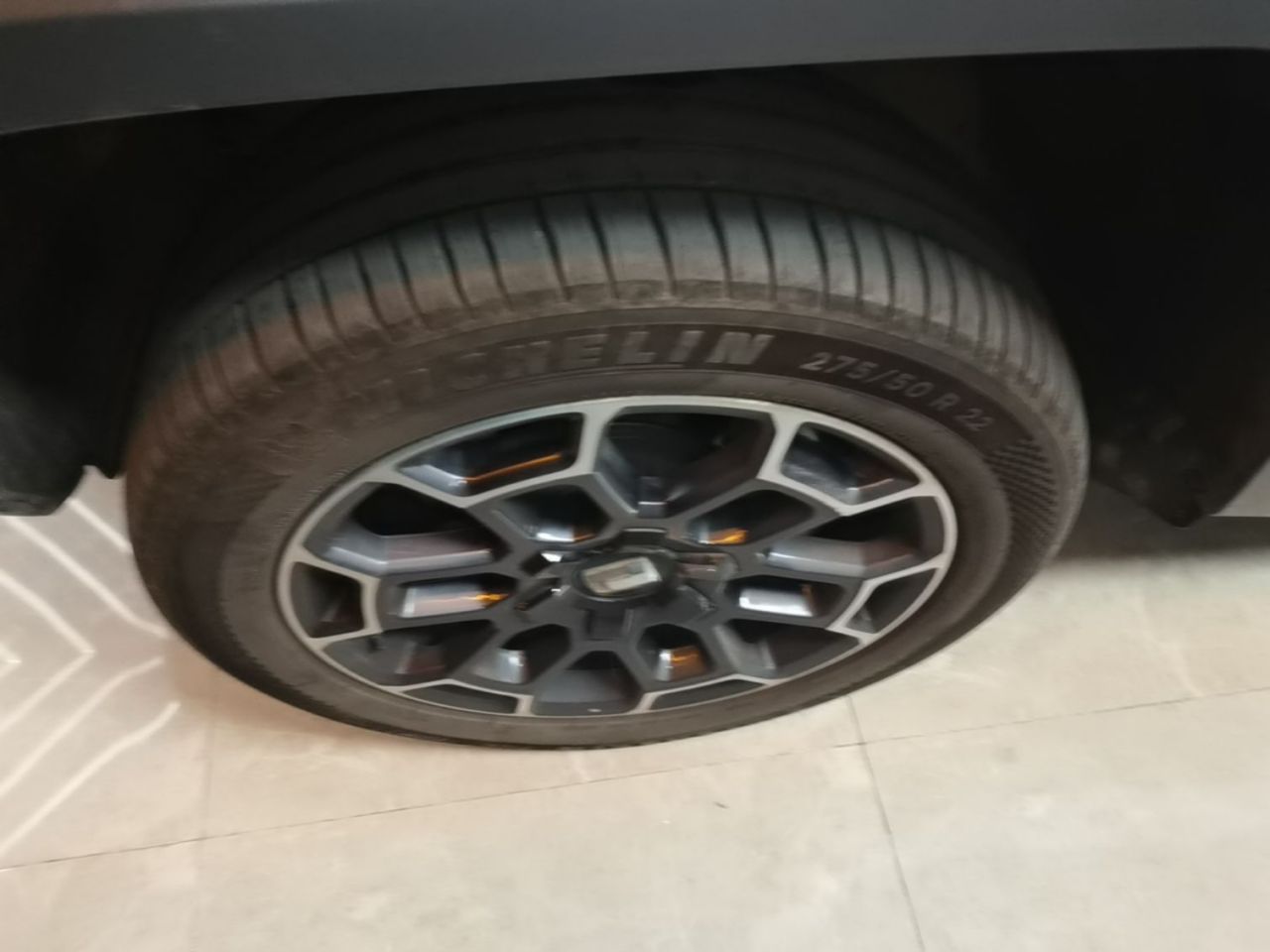700 EV 2024 Hi4-T photo 3