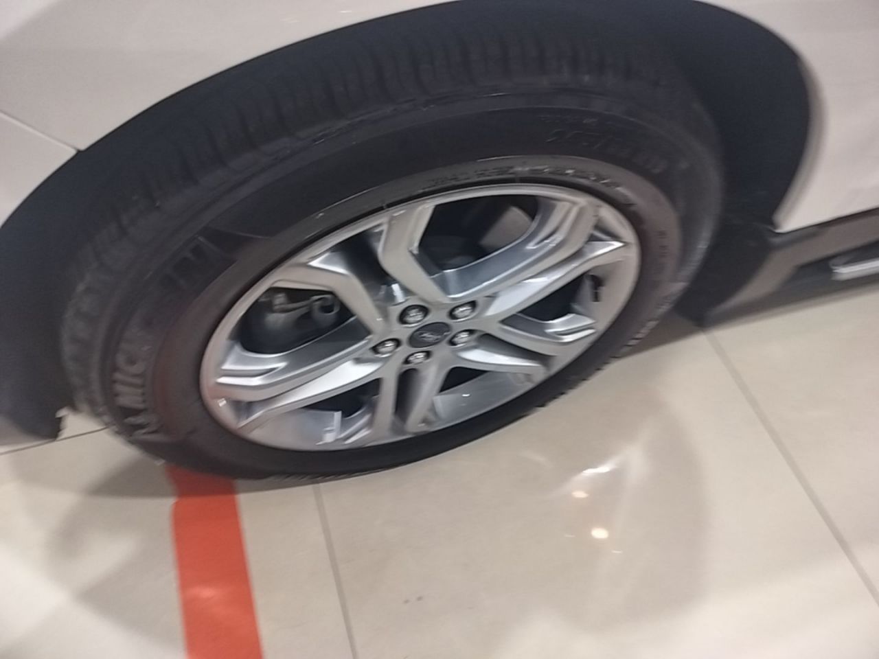 Edge 2018 EcoBoost 245 RWD 7-Seater China V photo 3