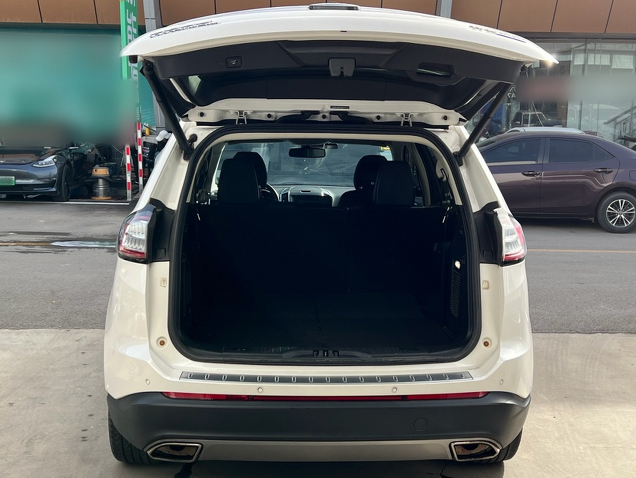 Edge 2018 EcoBoost 245 AWD 7-Seater photo 3
