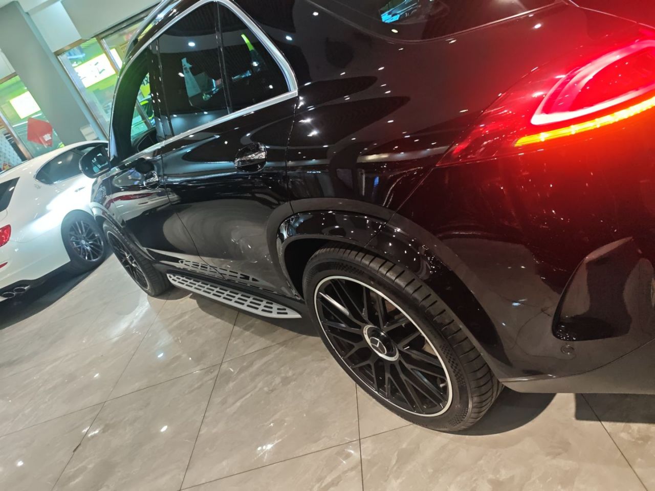 GLE AMG 2020 AMG GLE 53 4MATIC+ photo 4