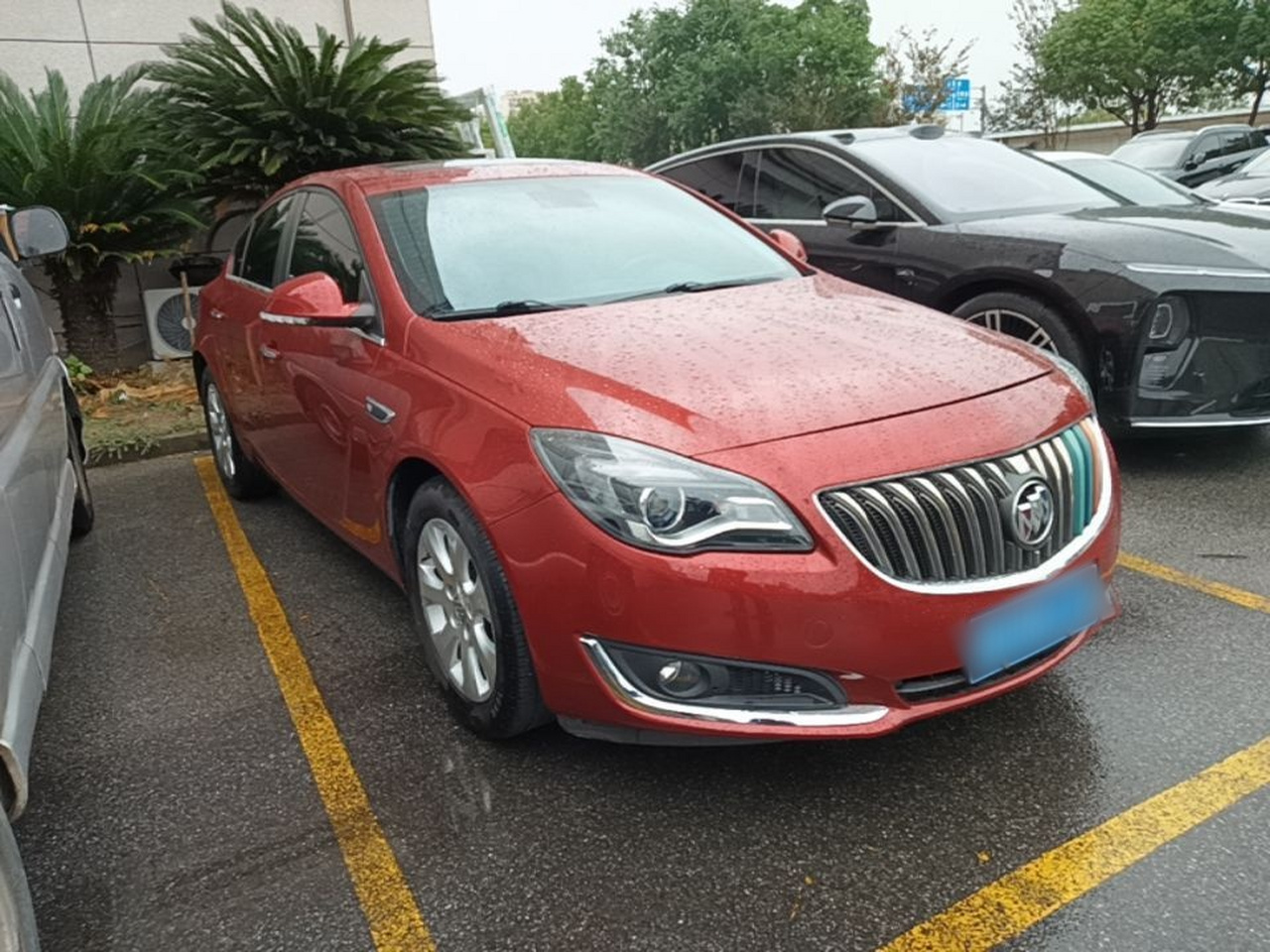 Regal 2015 1.6T Elite Tech photo 5