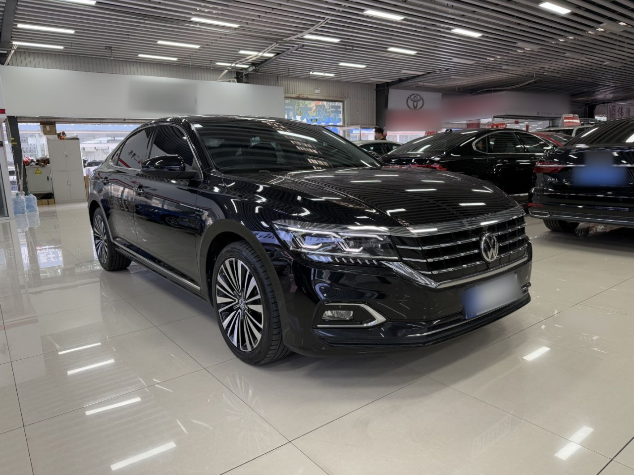 Passat 2019 330TSI Premium China V photo 2